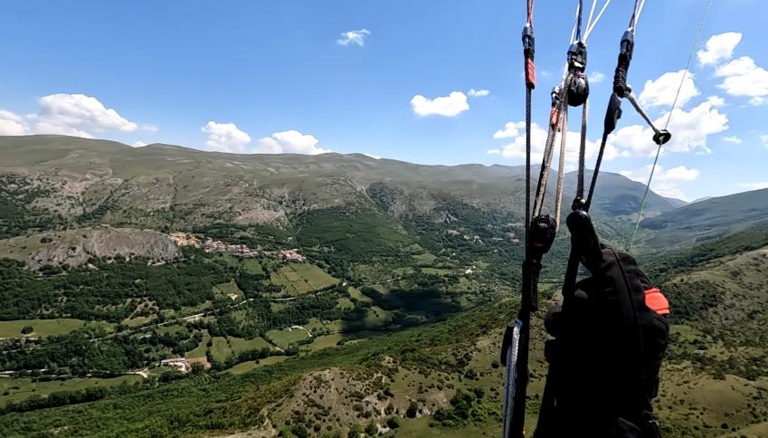La cresta schiena d'asino verso il Monte Rotondo